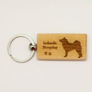 Icelandic Sheepdog Wood Keychain